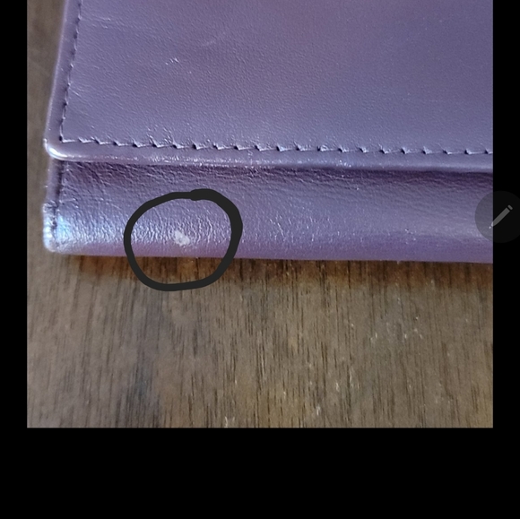 Karla Hanson leather wallet - Picture 8 of 10